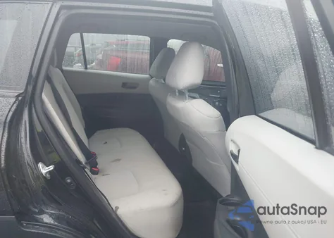 2024 Toyota Corolla Cross L z USA, uszkodzony, nr VIN 7MUAAAAGXRV074643